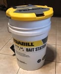 Aerated bait bucket
