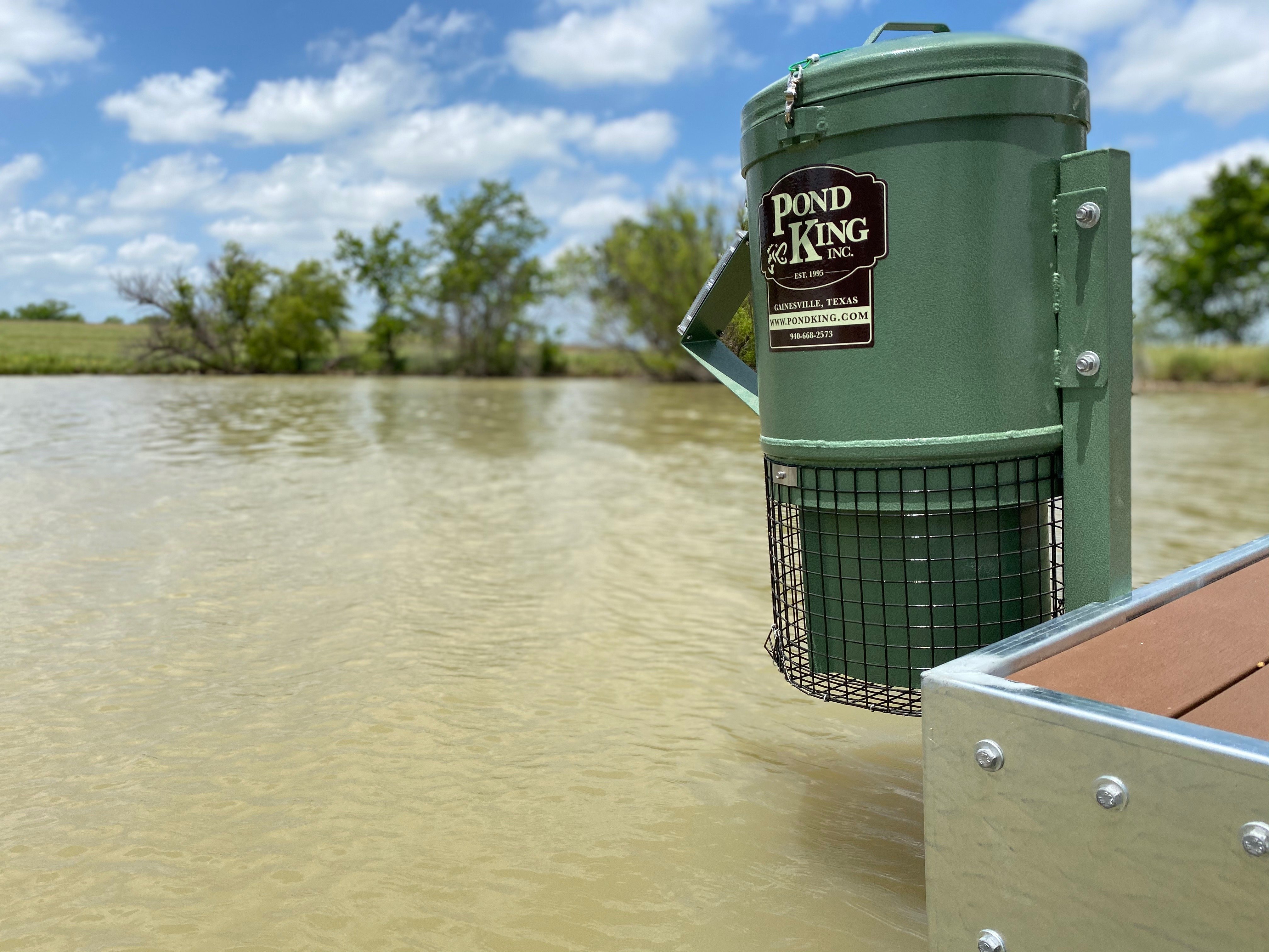 feeder mounted to floating dock