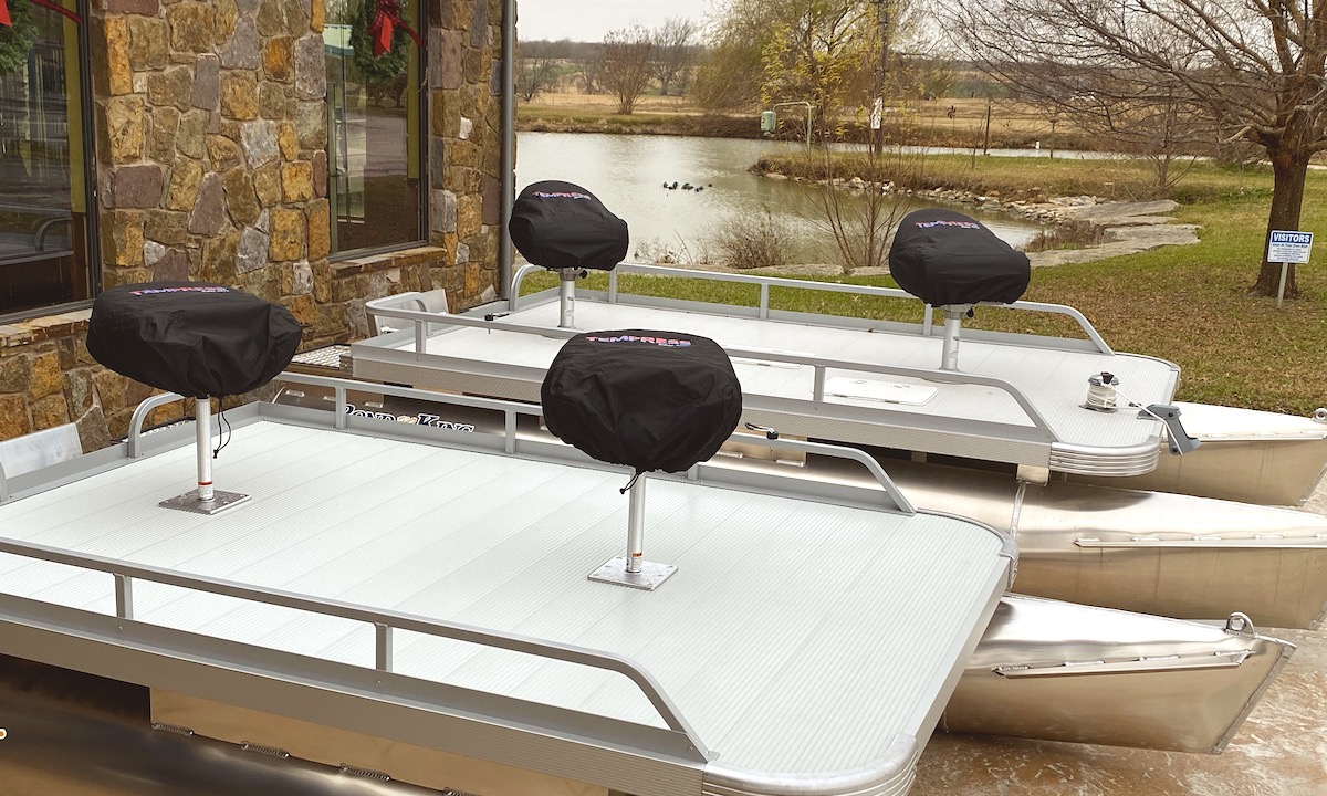 Pontoon boats with seat covers